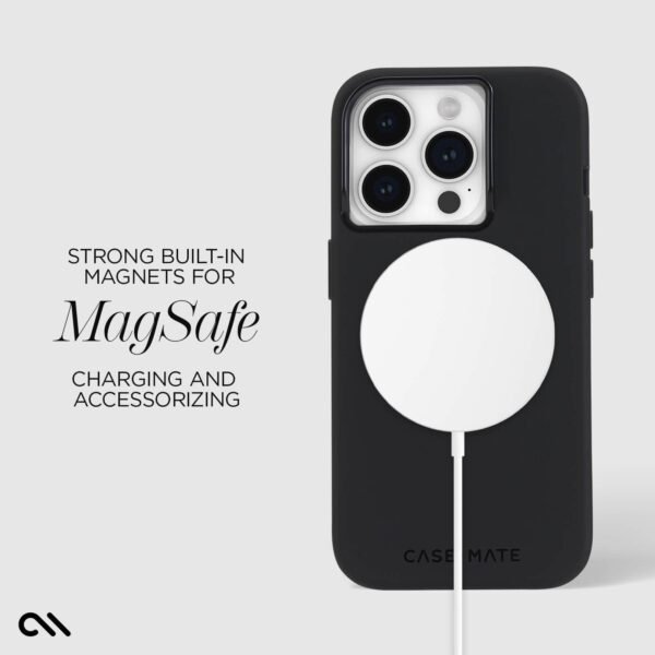 Silicone Black MagSafe - iPhone 15 Pro