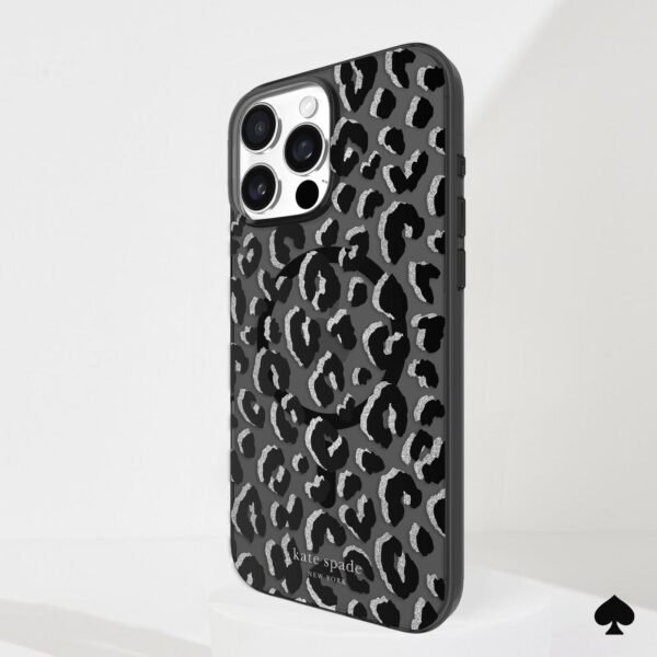 kate spade new york Black City Leopard MagSafe - iPhone 16 Pro Max